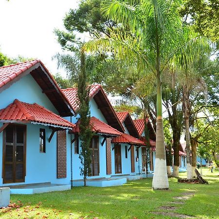Hotel Fazenda Floresta Do Lago Сокорру Екстер'єр фото